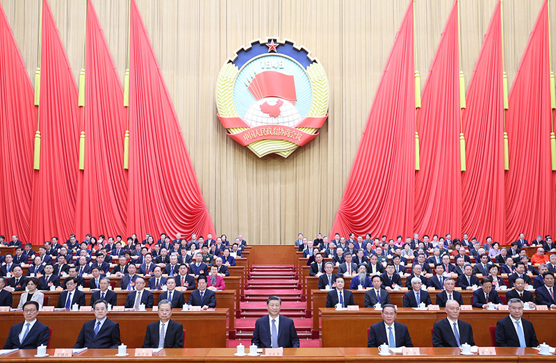 全國政協(xié)十四屆二次會(huì )議在京開(kāi)幕 習近平等黨和國家領(lǐng)導人到會(huì )祝賀